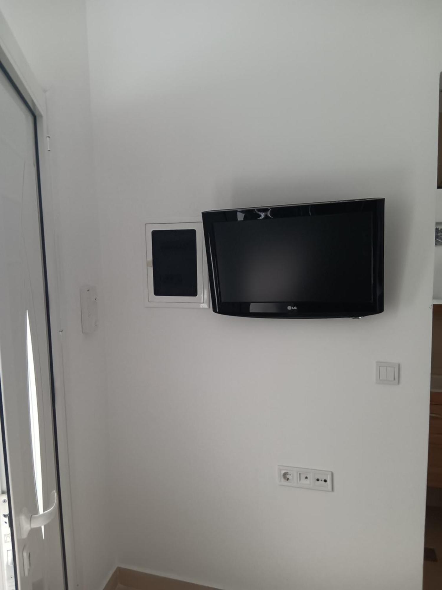 Luxury 1
